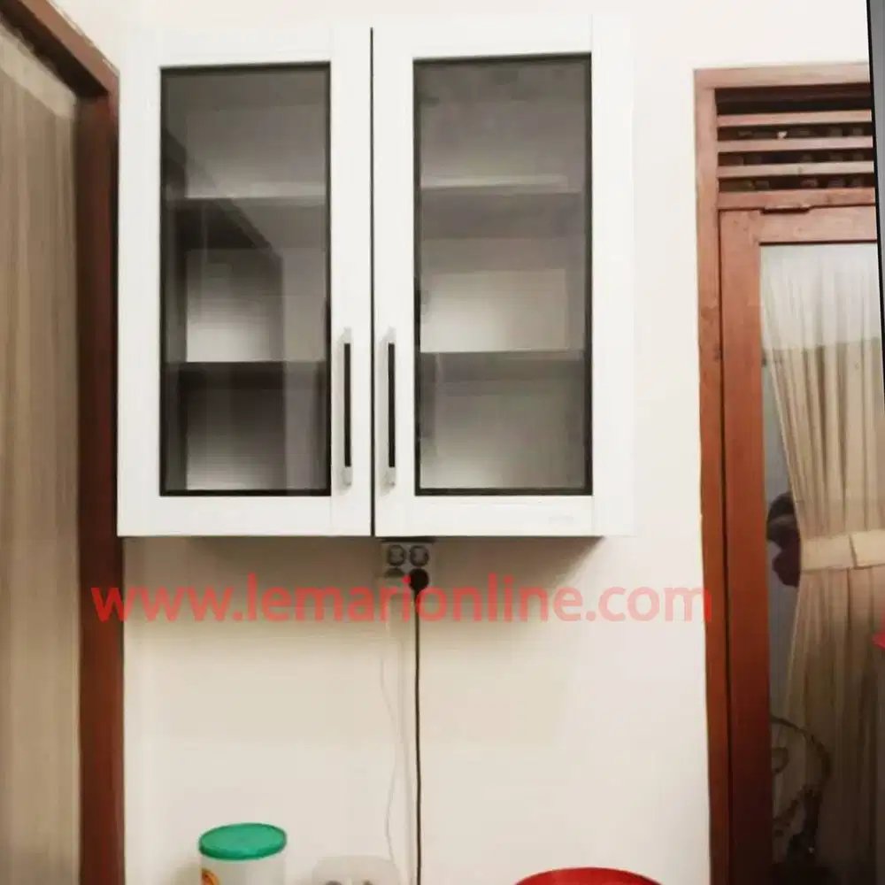 Lemari Dinding Dapur 2 Pintuu Kaca