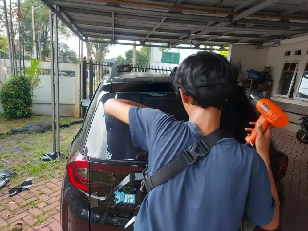 spesialis kaca film mobil berbagai merk