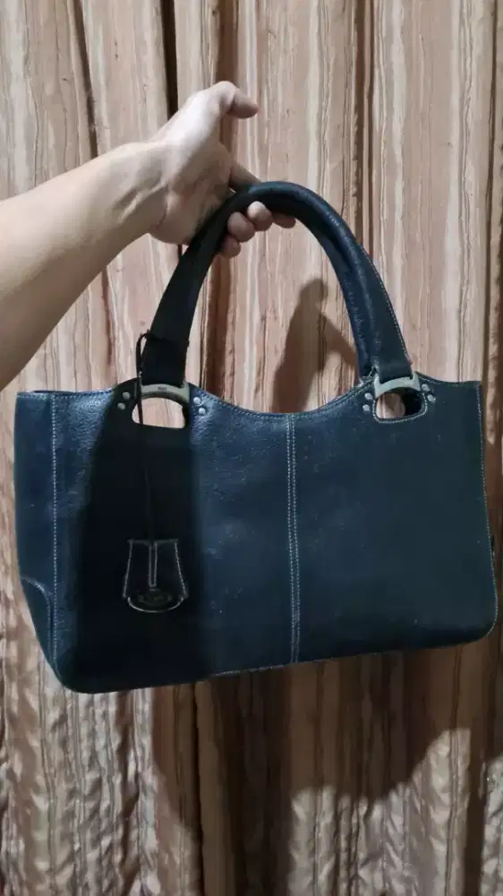 Tas TODS kulit asli..