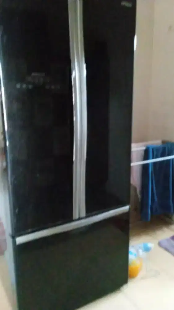 JUAL,BELI,PERBAIKAN,TUKAR TAMBAH,BARU,BEKAS.kulkas