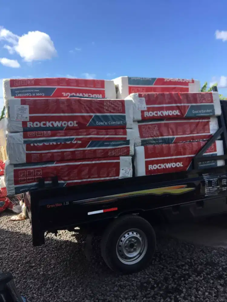Rockwool peredam ruangan Density 60