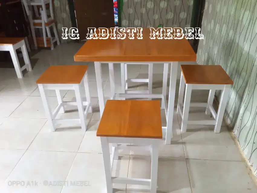 Meja kursi cafe warung makan