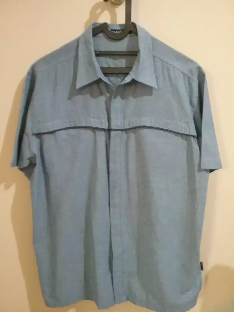 KEMEJA DETAILS SIZE M KONDISI 99%