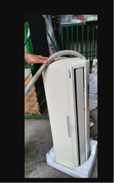 DIJUAL CEPAT AC MERK LG (1PK) BEKAS JOGJA NEGO