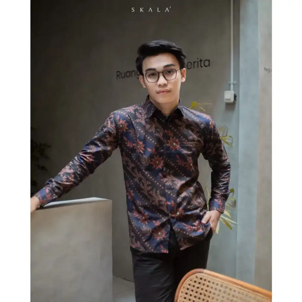 Baju batik SKALA slimfit