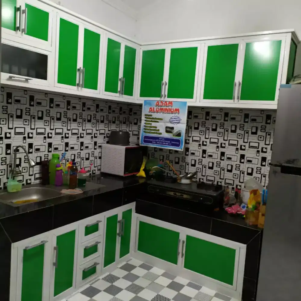 Aluminium kitchen set