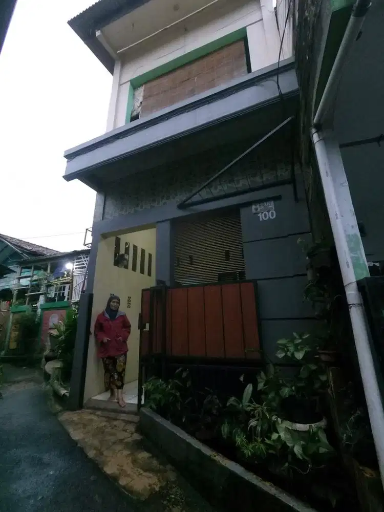 Disewakan Rumah 2 Lantai Margonda