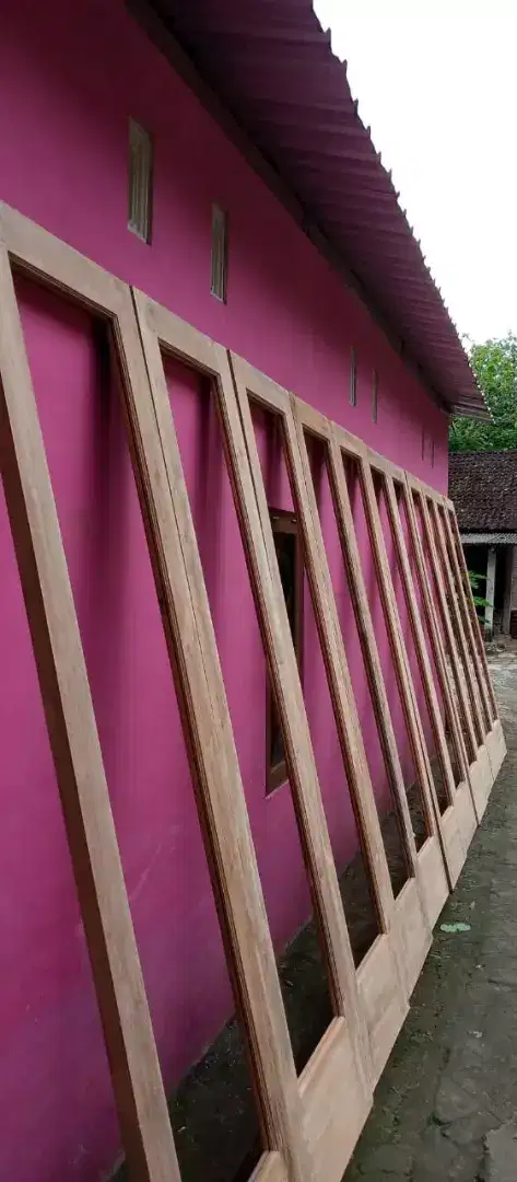 Pintu garasi kayu jati tua