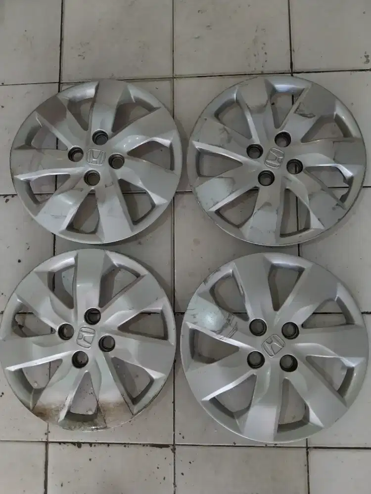 Dop velg kaleng R15 Honda Mobilio