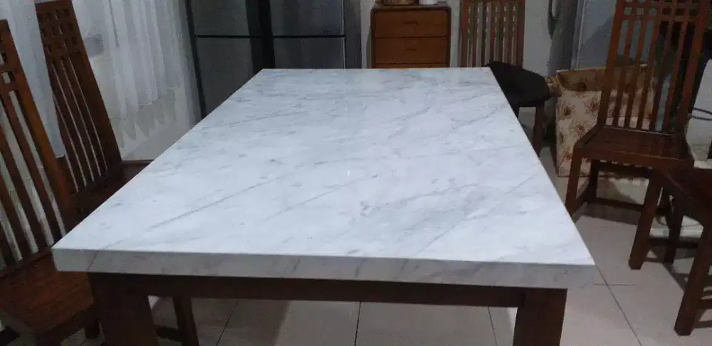 Pasang marmer & granit alam