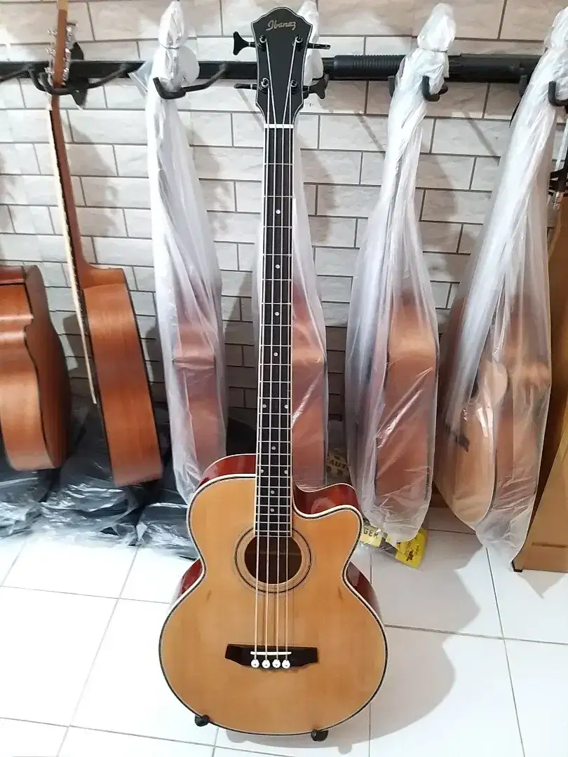 Bass akustik custom berkwalitas oke