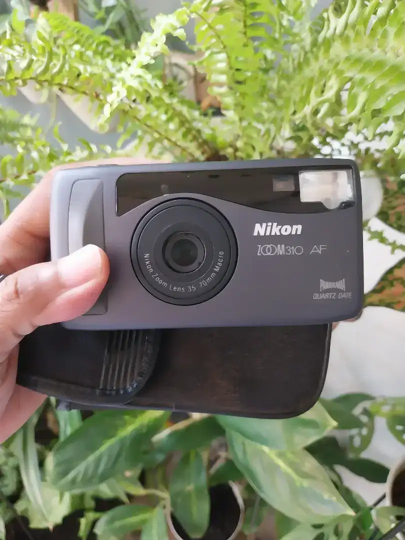 Nikon Analog Vintage  Zoom 310 AF