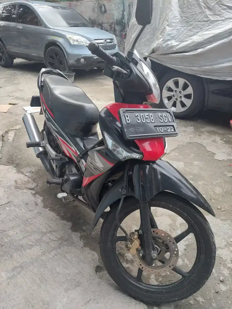 menerima dan membeli honda supra x 2013/2014 tahun 2011/2010