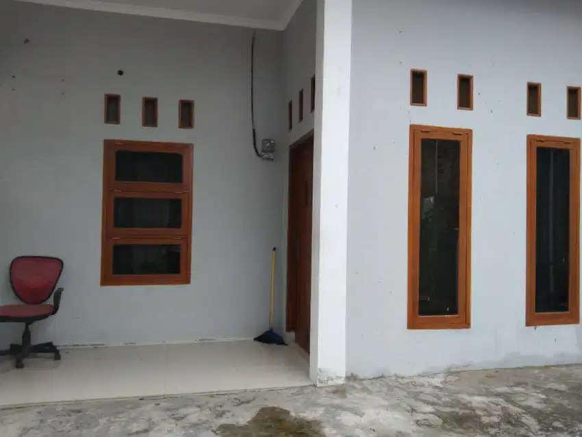 Di sewakan rumah