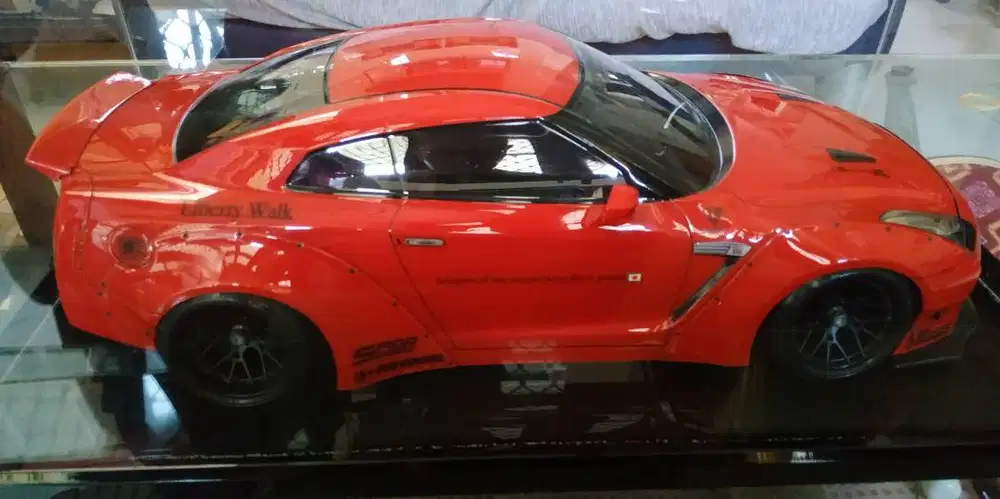 lB Works Diecast Nissan GTR - Merah