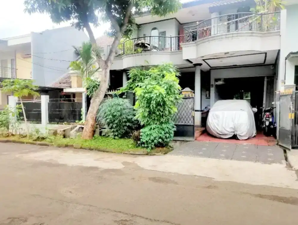 Dijual rumah akses jalan lebar di graha raya bintaro Dijual Rumah