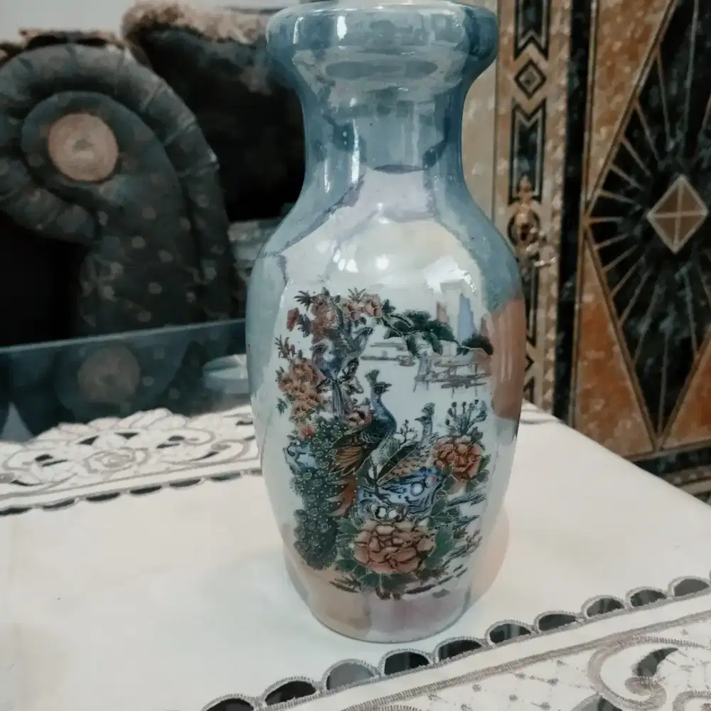 VAS GUCI KERAMIK IMPORT 20CM