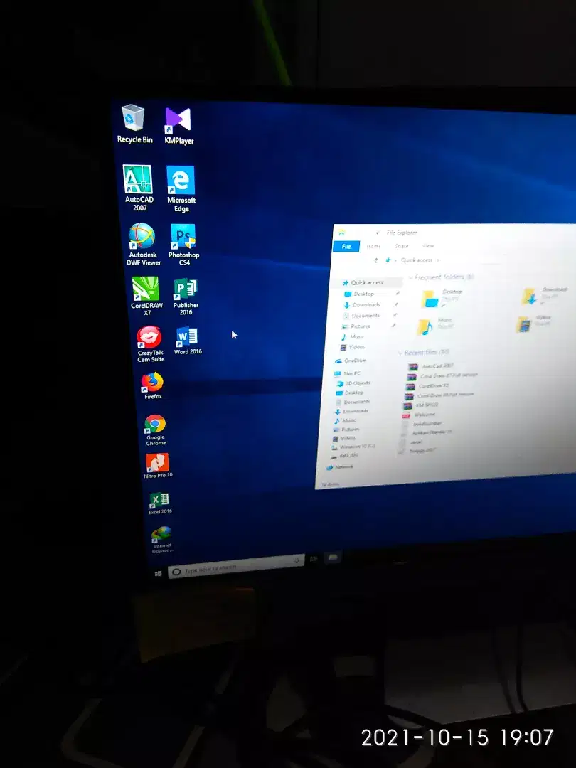 Jual beli Laptop Proyektor Printer macbook PC All in One Monitor Tv HP