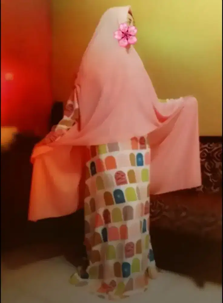 Gamis cantik set hijab motif seribu pintu, preloved.