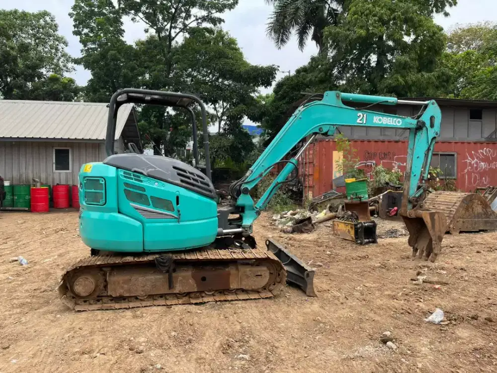 Wales breaker excava beko pc50 dump truk vibro dozer