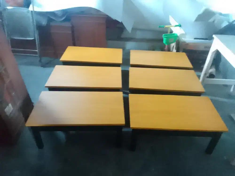 Meja lesehan/meja belajar