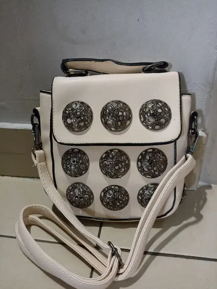 Tas slempang original korea second lucu