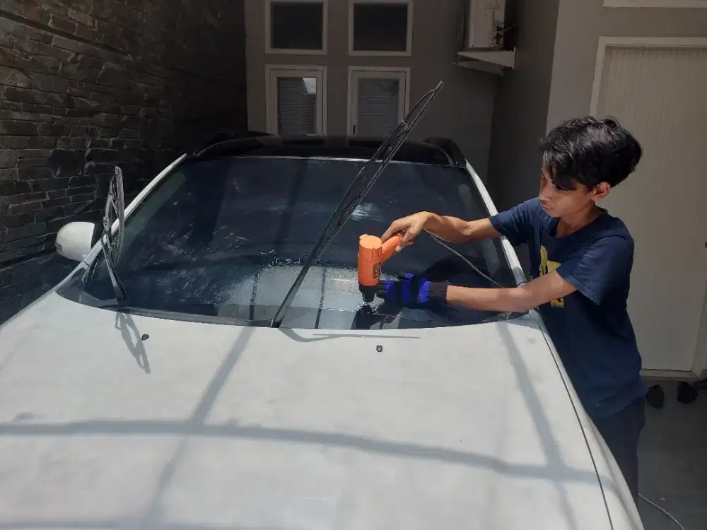 panggilan pasang atau ganti kaca film mobil