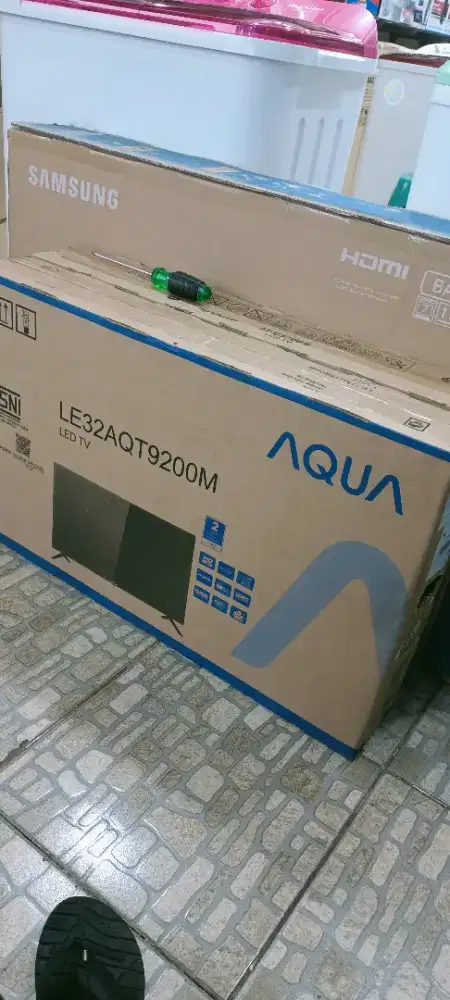LED tv AQUA Digital 32inchi barang baru garansi resmi