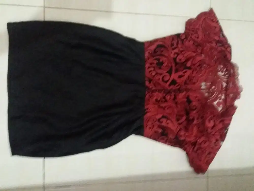 dress pesta wanita