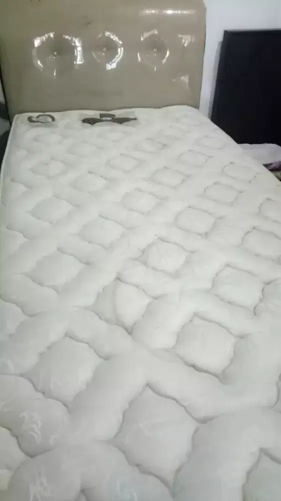 Ranjang DREAMLINE size single bed