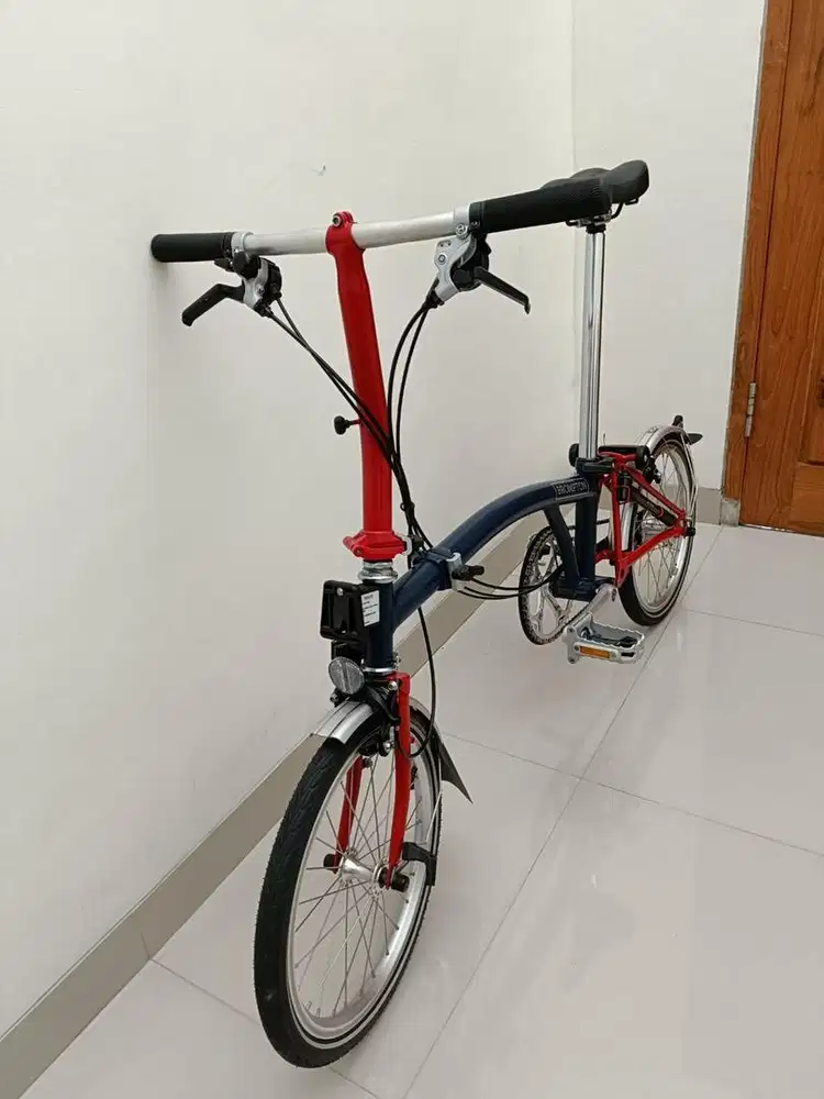 element brompton