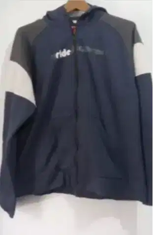 Sale -Jaket Good uniqlo distro ok size L | nego | freeantr krim-