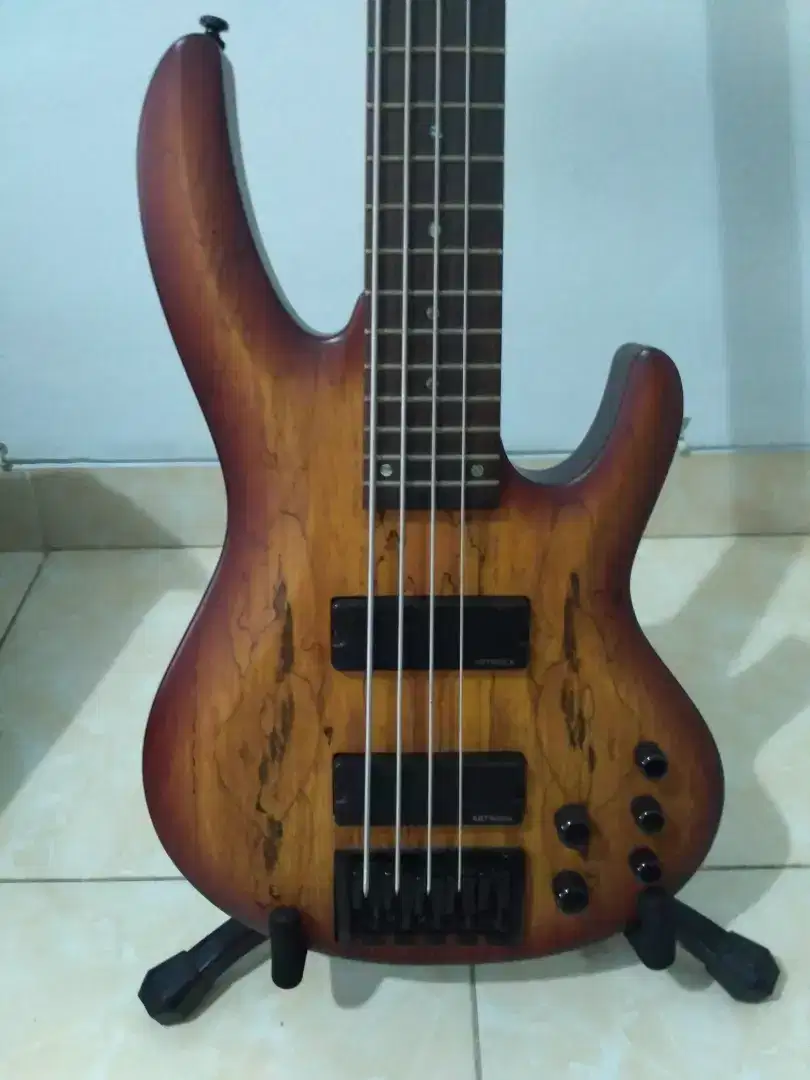 Dijual Bass Artrock Alex “Kuple” Signature Bass 5 Strings (Bisa Nego)