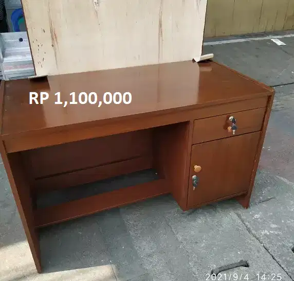 MEJA TULIS KANTOR MEJA PREMIUM MEJA RAPAT MEJA KASIR BERBAGAI UKURAN