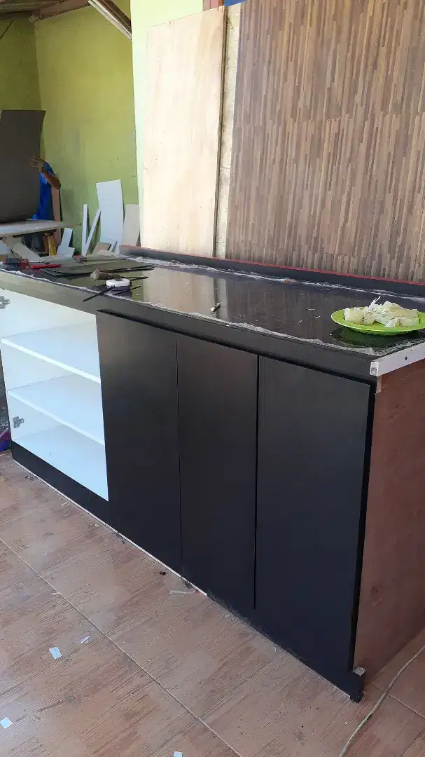 Furniture,lemari,rak,lemari dapur,penyekat ruangan