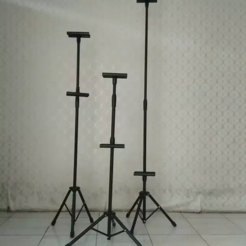 Tripod Banner The Best