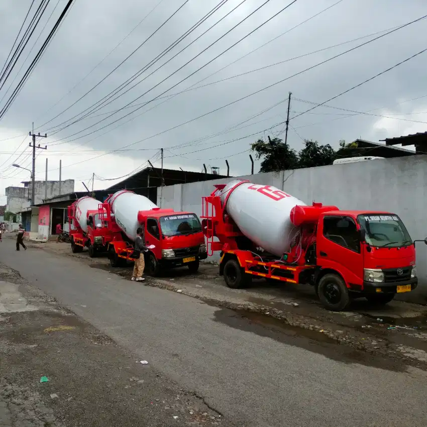 Pembuatan karoseri Minimixer mobil molen