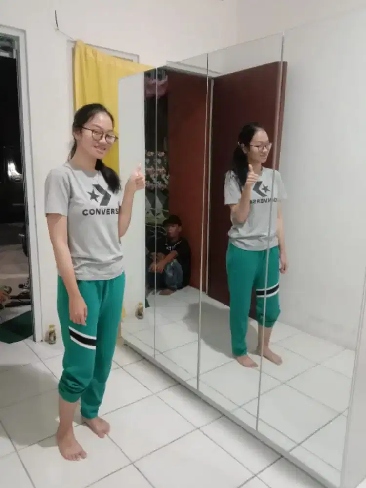 Lemari pakaian 4p full cermin Premium