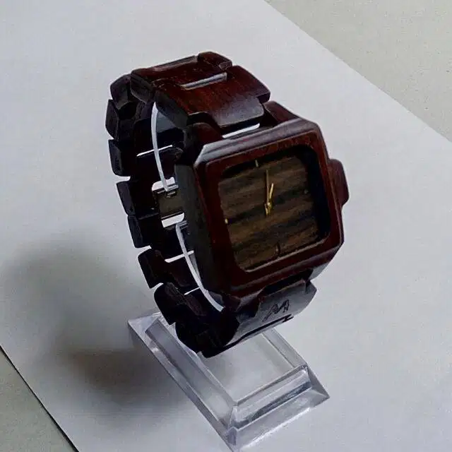 Jam Tangan MATOA ROTE nomor seri 1945 LIMITED