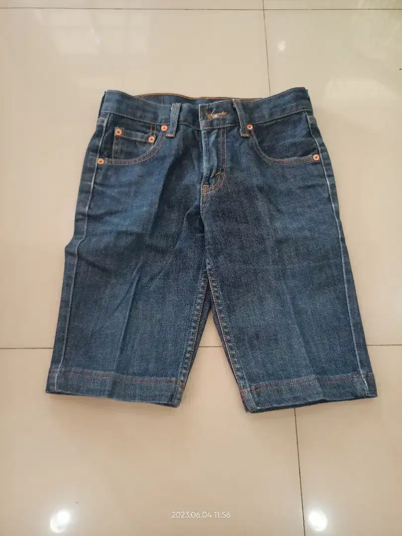 celana pendek jeans anak laki laki Levi Strauss  blue