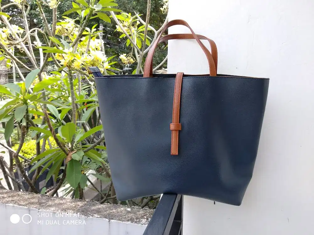 Tas Biru Cantik