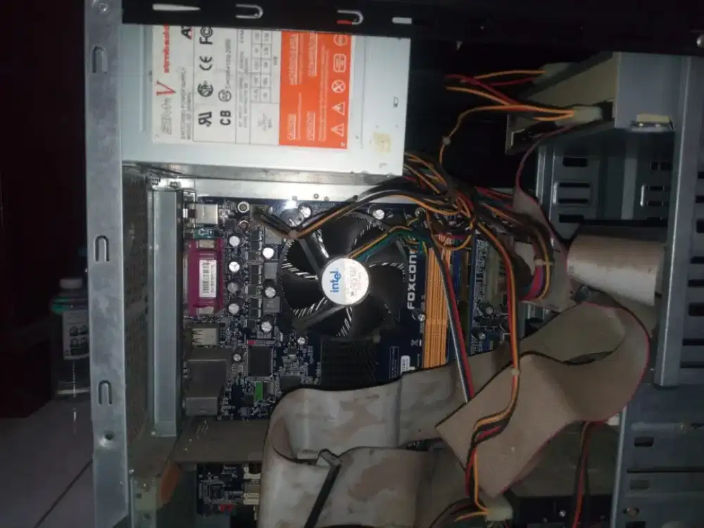 Di beli komputer bekas surabaya