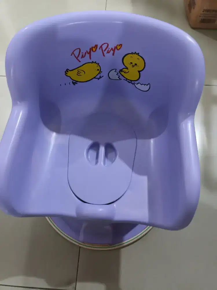 Kursi Anak untuk beol/potty training