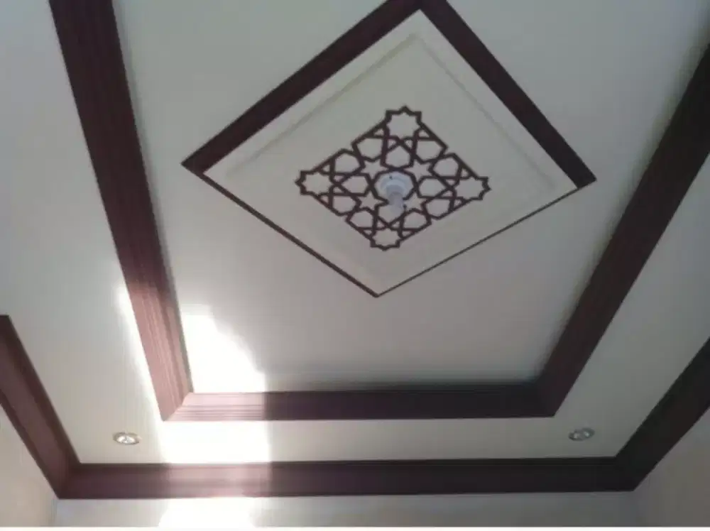 Pasang plafon gypsum