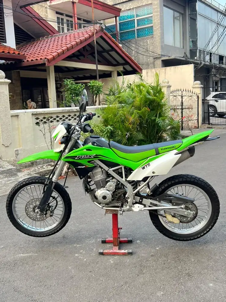 Kawasaki KLX BF Tahun 2016, Super Mulus Orisinil Siap Pakai - Motor
