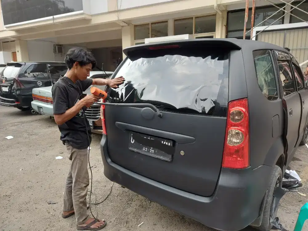kaca film mobil panggilan