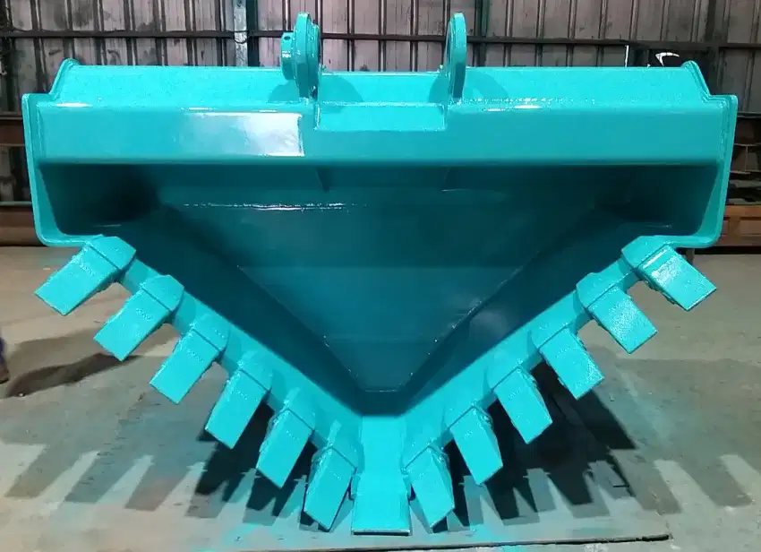BUCKET V PARIT CUSTOM Kelas 20tonSK200 PC200 SY215 SH210 ZX210 CAT320