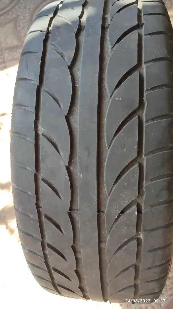 Ban mobil second bekas achilles sport 215/50 R17