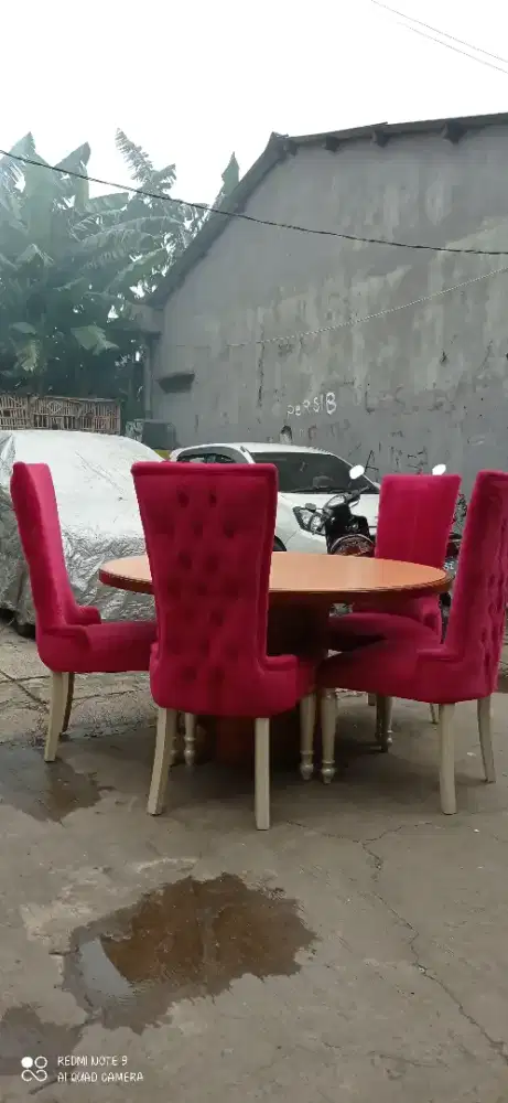MEJA MAKAN MEWAH JUMBO