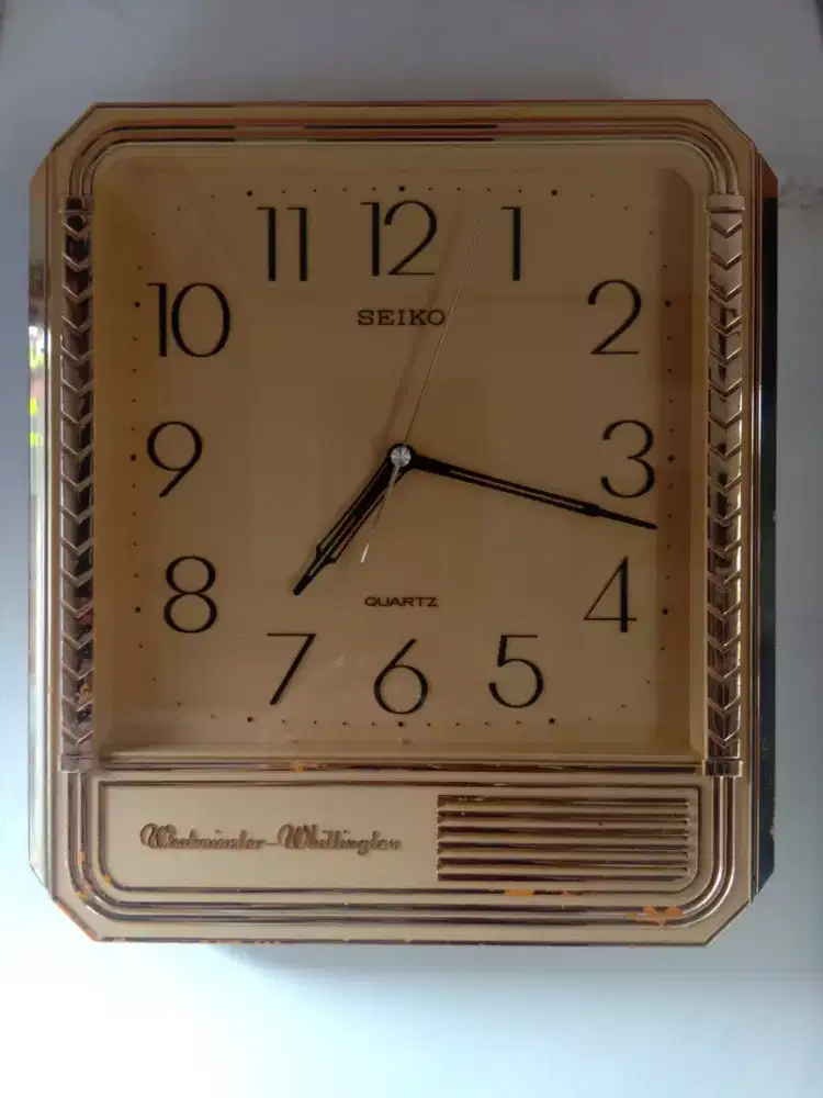 Jam Seiko ada bell nya